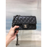 지존샵 샤넬 클래식 뉴미니 플랩백 금장 Chanel NEWMINI Classic Flap BAG  Gold-Tone Metal  20CM