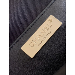 CHANEL 22.5CM X 22.5CM X 6CM