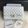 샤넬  클래식 캐비어 플랩백 금장 Chanel Classic Flap BAG Gold-Tone Metal 30CM