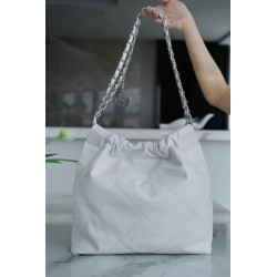 팬더샵 샤넬 22백 화이트 실버체인  Chanel 22 bag