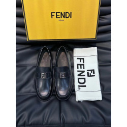 FENDI-迈克