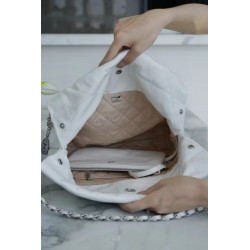 팬더샵 샤넬 22백 화이트 실버체인  Chanel 22 bag