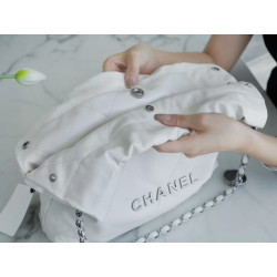 팬더샵 샤넬 22백 화이트 실버체인  Chanel 22 bag