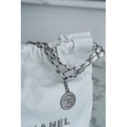 팬더샵 샤넬 22백 화이트 실버체인  Chanel 22 bag