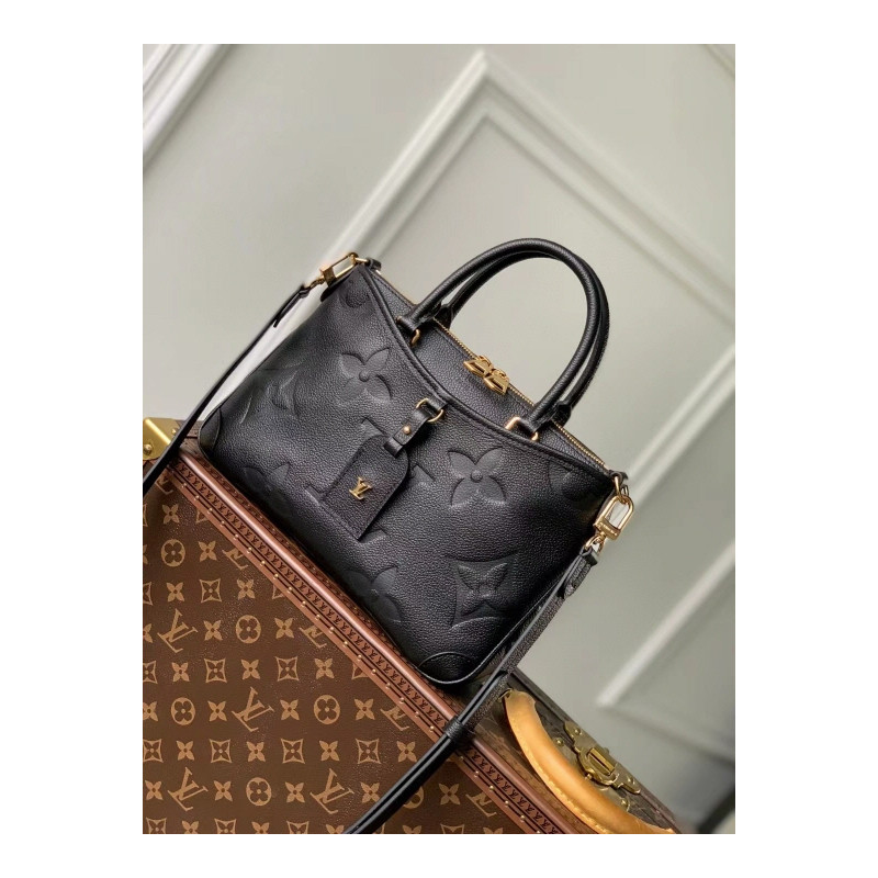 LOUISVUITTON 28CM X 18CM X8CM