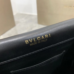 BULGARI-MOMO