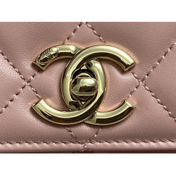 CHANEL 14.5CM X 19.5CM X8CM