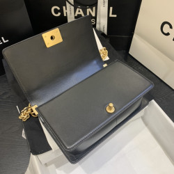 CHANEL 25CM