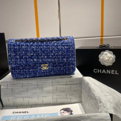 샤넬 트위드 클래식 미듐 플랩백 금장 Chanel...