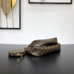 LOUISVUITTON 24CM X 16CM X 6CM