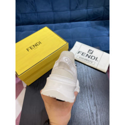 FENDI-迈克