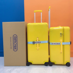 리모와 캐리어 RIMOWA 트렁크...