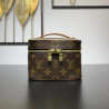 LOUISVUITTON