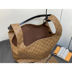 LOUISVUITTON 34CM X 34CM X 13.5CM