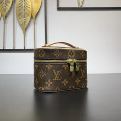 LOUISVUITTON