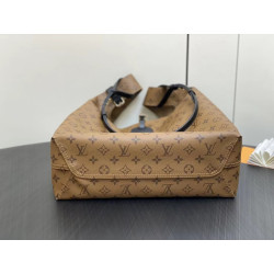 LOUISVUITTON 34CM X 34CM X 13.5CM