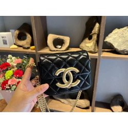 CHANEL 16CM