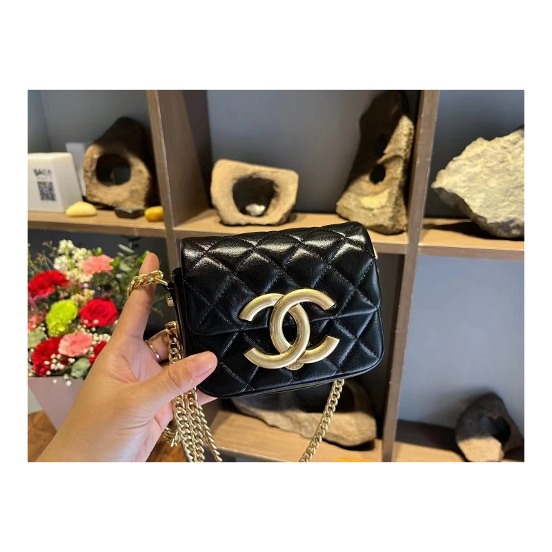 CHANEL 16CM