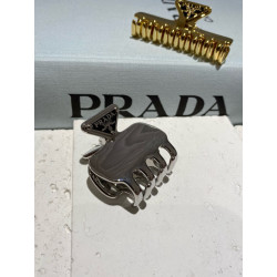 PRADA-MOMO