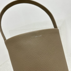 THEROW 20CM X 23CM X 13CM