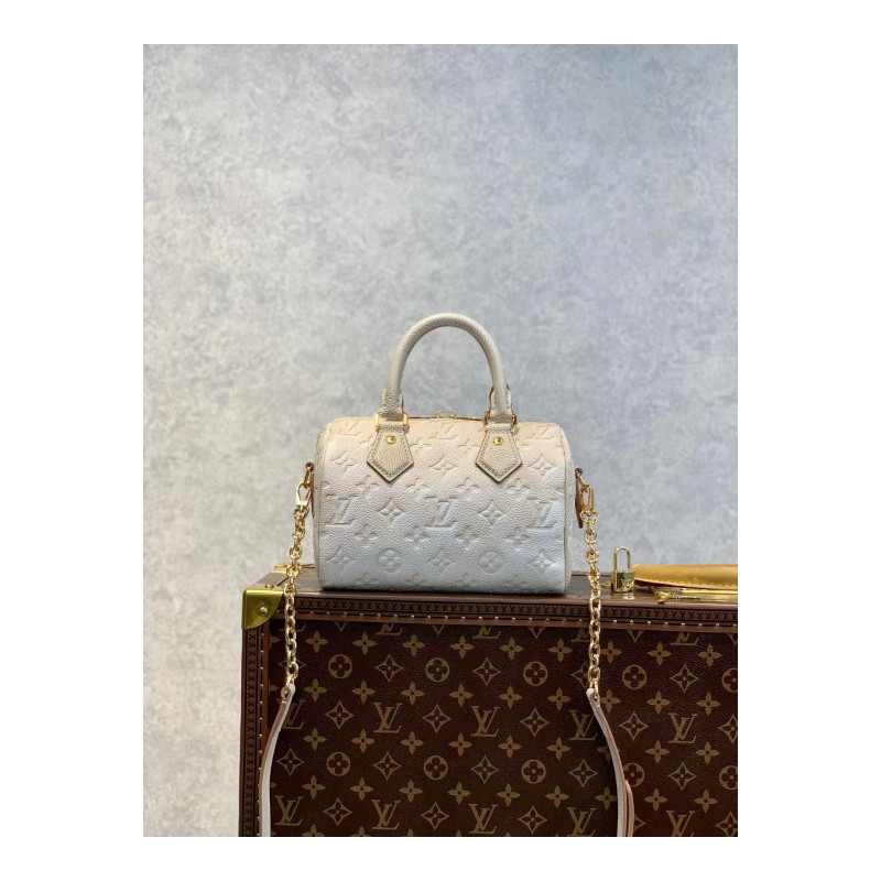 LOUISVUITTON 20.5CM X 13.5CM X 12CM