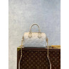 LOUISVUITTON 20.5CM X 13.5CM X 12CM