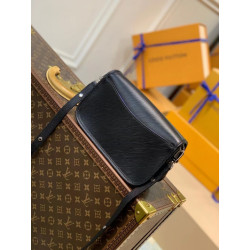 LOUISVUITTON 24.5CM X 15.5CM X 9CM