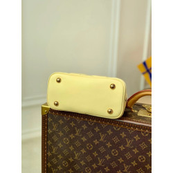 LOUISVUITTON 24.5CM X 18CM X 12CM