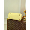 LOUISVUITTON 24.5CM X 18CM X 12CM