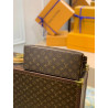 LOUISVUITTON 29CM X 18CM X 12CM