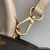 LOUISVUITTON 29CM X 18CM X 12CM