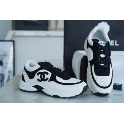 샤넬 크루즈 스니커즈 Chanel Sneakers...