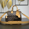 LOUISVUITTON 25CM X 15CM X 15CM