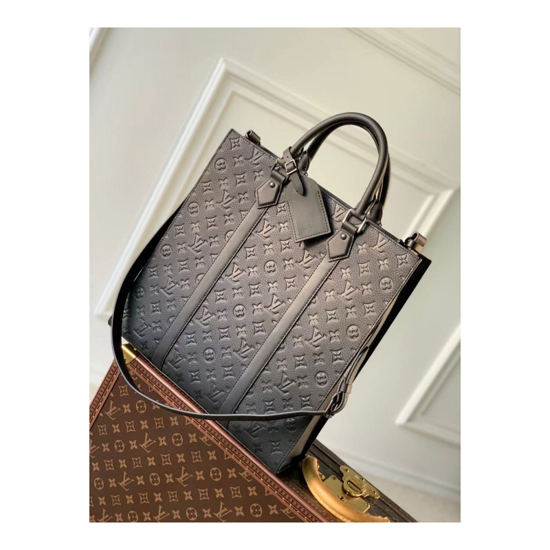 LOUISVUITTON 36.5CM X 38CM X 9CM