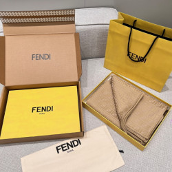 FENDI-米饭