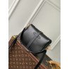 LOUISVUITTON 20CM X 16CM X 7.5CM