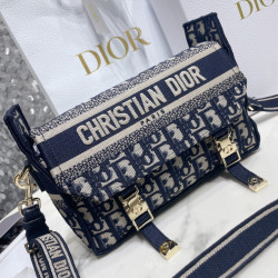 DIOR-喜洋洋