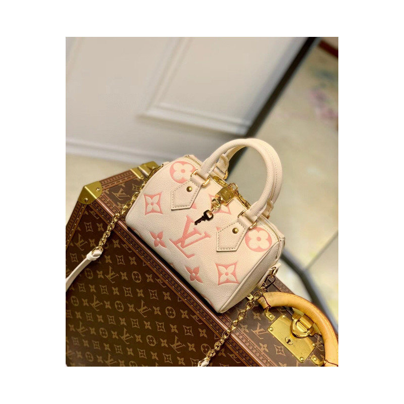 LOUISVUITTON 20.5CM X 13.5CM X 12CM