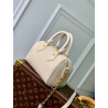 LOUISVUITTON 20.5CM X 13.5CM X 12CM