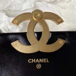 CHANEL 10CM X 16CMX 5CM