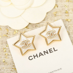 샤넬 귀걸이 MOMO -CHANEL EARRING