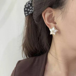 샤넬 귀걸이 MOMO -CHANEL EARRING