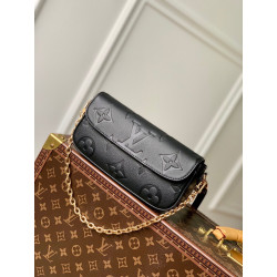 LOUISVUITTON 23.5CM X 12CM...