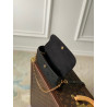 LOUISVUITTON 23.5CM X 12CM X 4.3CM