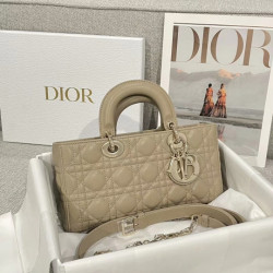 DIOR-女王 26CM