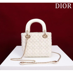 DIOR-大拇指