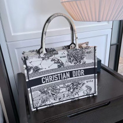 DIOR-洋洋-엔젤 36CM