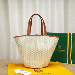 GOYARD