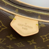 LOUISVUITTON 25CM X 15CM X 5CM