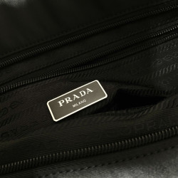 PRADA 35CM X 29CM X 15.5CM